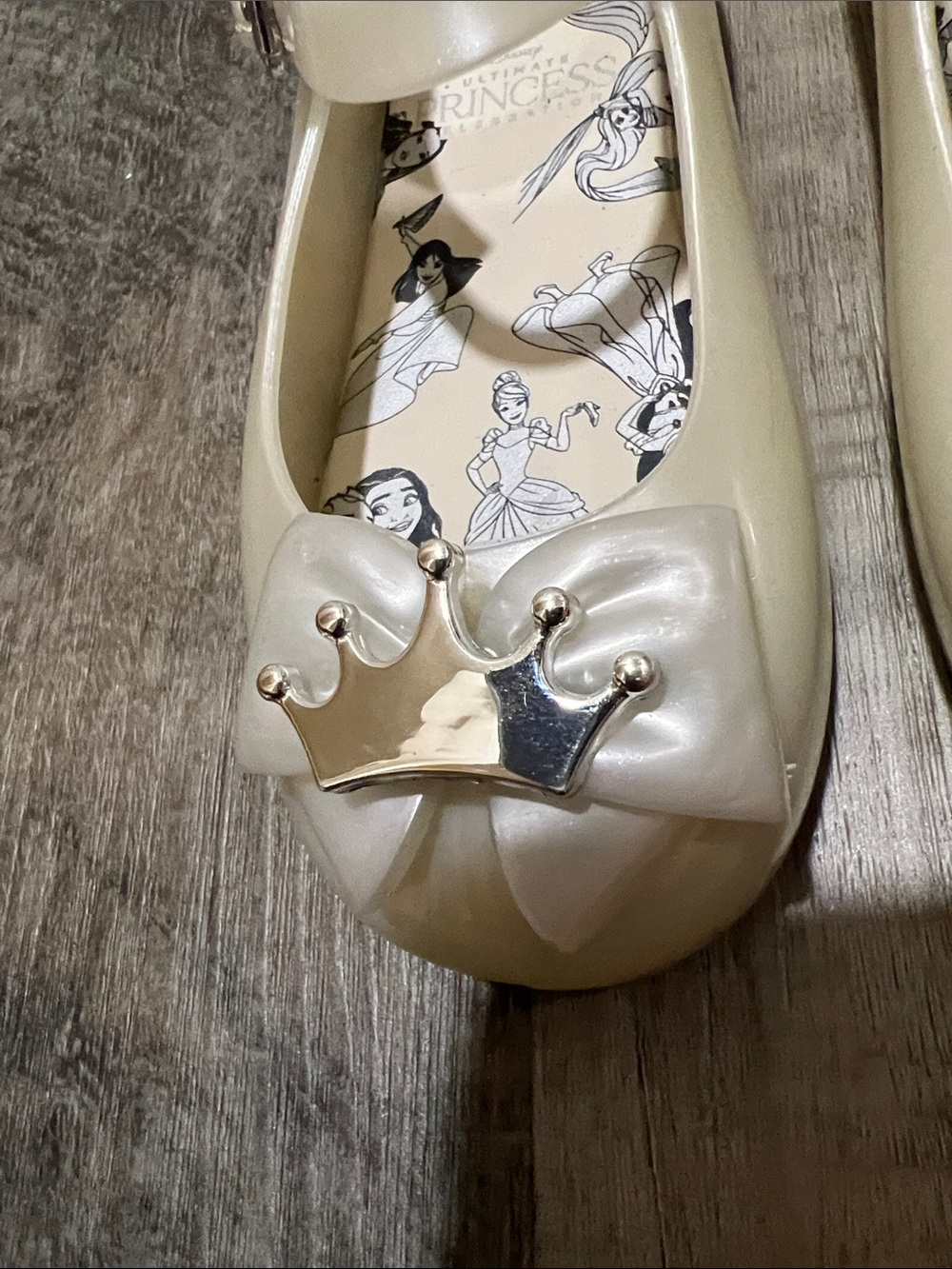 Mini Melissa Mini Dora + Disney Princess size 10 - Picture 3 of 10